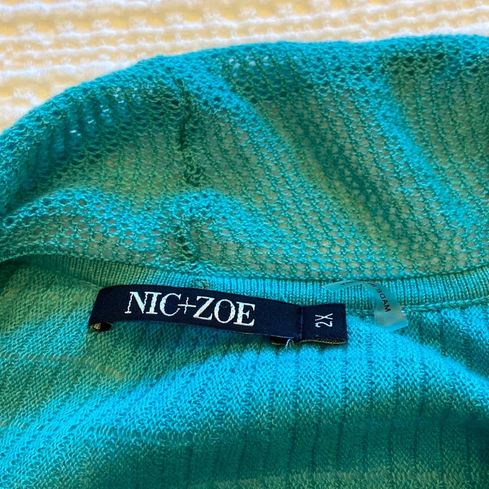 NIC + ZOE NWT 2X Light Blue Tunic Bloomingdale’s.